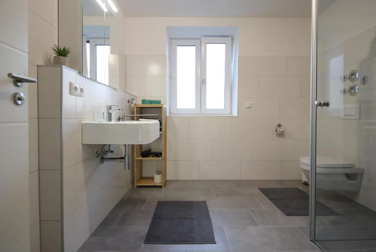 Gruendl Prem Lechfelsen Apartment
